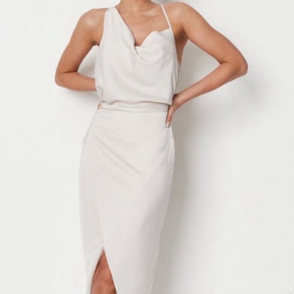 Missguided Cream Pencil Midi Dress with Slit